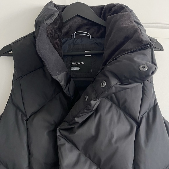 BNWT Under Armour Sportstyle Vest - Picture 3 of 6